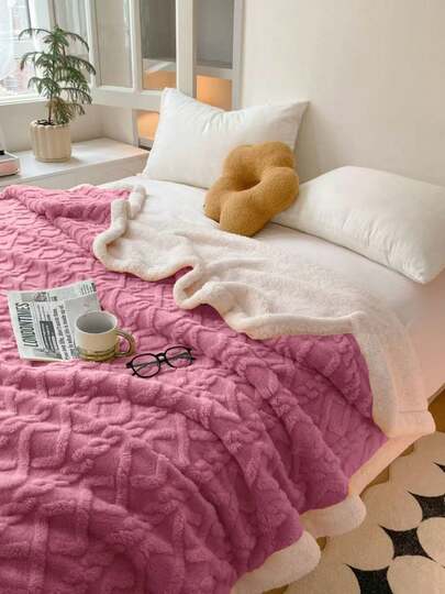 Cobertor de escritório de camada dupla espessado para outono e inverno - cobertor leve de luxo de tafetá multiespecificações de camada dupla espessado dede veludo de leite cobertor para ar condicionado doméstico, cobertor para lazer ao ar livre, cobertor de xale de escritório para intervalo do almoço, lençol de cama quente para casa - cobertor de presente masculino e feminino - cobertor de animal de estimação de tamanho pequeno - universal para todas as estações - colcha de pelúcia de cordeiro - cobertor de capa de sofá cobertor de colcha de sofá, cobertor de animal de estimação - decoração de Natal, enfeites - cobertor adequado para cama, sofá, acampamento e viagem - quente e leve - cobertor de pelúcia macio e fofo - 160 * 200CM-200 * 220CM - verde-vermelho-marrom-cáqui-cinza-azul-rosa-branco-damasco-café com leite - multicolorido e multitamanho