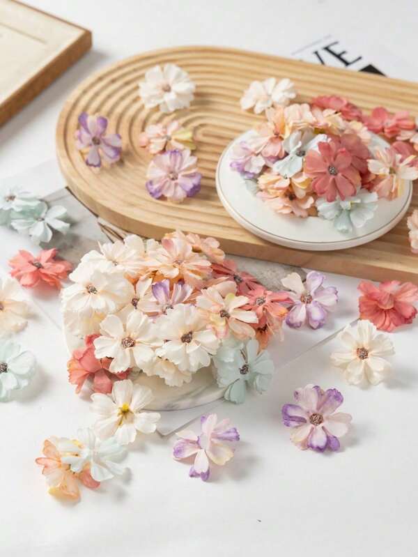 100/50/25pcs 5cm Artificial Flowers Small Fake Flower Heads Random Colors Outdoor Spring Flower Heads Mini Multicolor Silk Flowers For Home Wedding Home Decoration DIY Wreath Craft, Fake Mini Flowers Party Wreath Vase Decoration, Valentine's Day Holiday Gift Decoration, Wedding Decoration, Halloween Decoration,