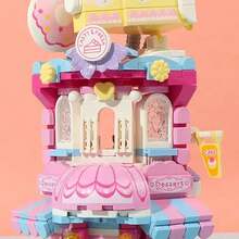 1pc MINISO Sweet Layered House Building Blocks, Delicate Multi-Layer Structure Design, Exquisite Components Recreate Dessert House Scene, Suitable For Personal Collection Or Gift