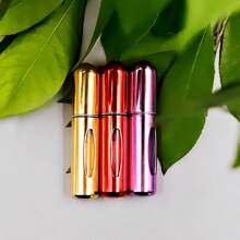 Three-Pack Perfume Bottle,Purple + Gold + Bright Red, Can Hold 5 Ml, Small And Exquisite, Easy To Carry