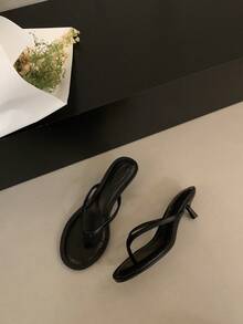 Women Flip-Flops - Black - View 2