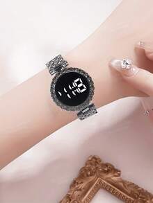 2pcs New Square Circular Set LED Temperament Electronic Watch For Girls And Students, Light Luxury Full Diamond Fashion Versatile Touch Digital Electronic Watch For Women, Gift Set - Black - View 5