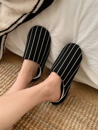  XIXITIAO 春夏男女通用静音室内拖鞋，情侣创意刺绣小熊设计，复古室内拖鞋，柔软平底休闲拖鞋，吸湿透气四季皆居鞋，纯色闭趾经典平底拖鞋，男女皆宜