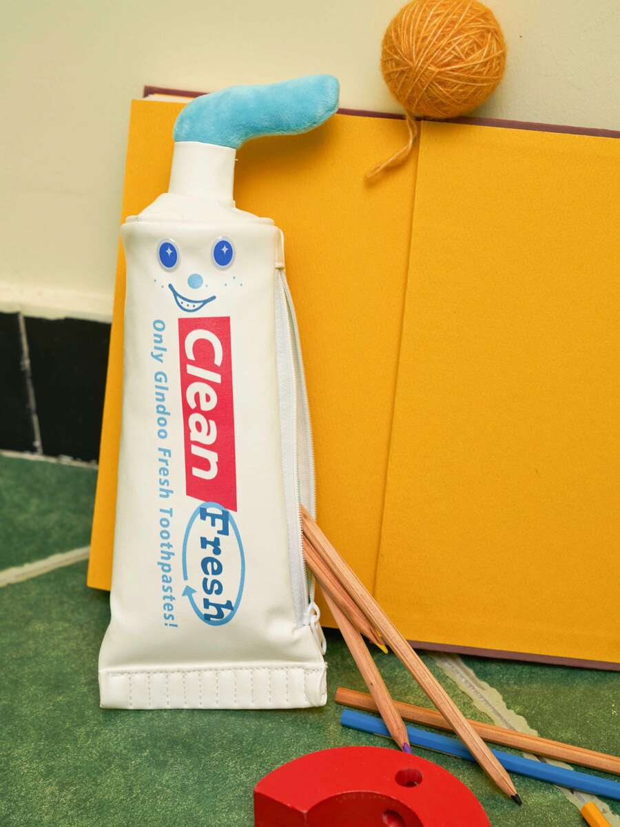 Joivida Exprime la diversión, estuche para lápices con forma de tubo de pasta de dientes para sonrisas creativas, pasta y juego, tubo de lápiz plegable y lindo para amigos de la escuela, vuelta a clases, útiles escolares, estuche para lápices, mochila escolar - Blanco - Ver 1