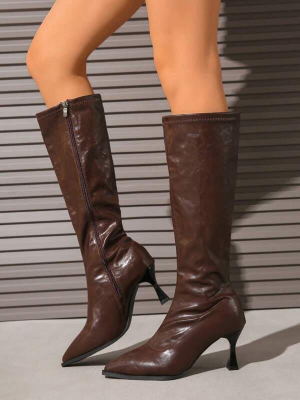 Botas altas con cremallera lateral, estilo británico para mujer, botas de punta fina versátiles de tacón de gatito de otoño/invierno de moda para petite,