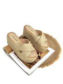 Women's Platform Sneakers With Jute Soles, Perfect For Walking Elegantly On Sunny Days, And With A Design That Combines The Natural And The Modern. - 卡其色 - 查看 1