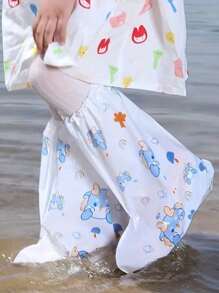 2/5 双防水轻便卡通印花鞋套 | 加长、加厚、便携、耐用的鞋套，带有可爱的动物和心形图案，适合户外活动