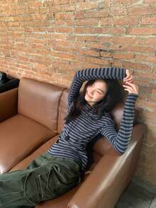 女士圆领条纹长袖 T 恤，全新设计，修身款式，时尚上衣