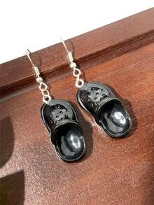 1 对逼真的卡通镂空木屐风格耳环，可爱创意耳环适合日常佩戴，男女通用 - 洞洞鞋耳環 - 查看 18