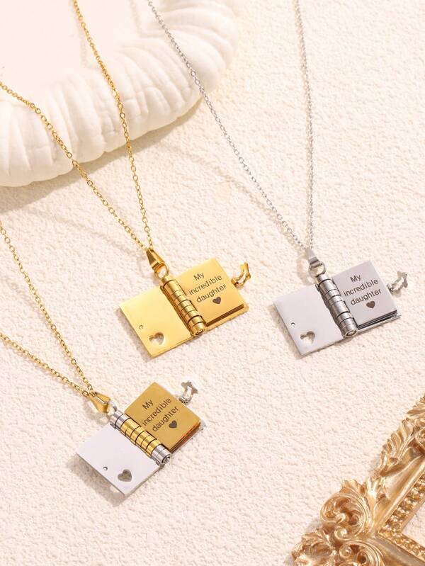 1 pezzo Elegante collana con pendente a forma di libro a forma di lettera d'amore in acciaio inossidabile, gioiello unisex ideale per uso quotidiano, vacanze, famiglia/amanti/amici