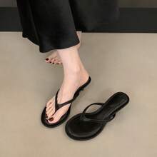 Women Flip-Flops - Black - View 6