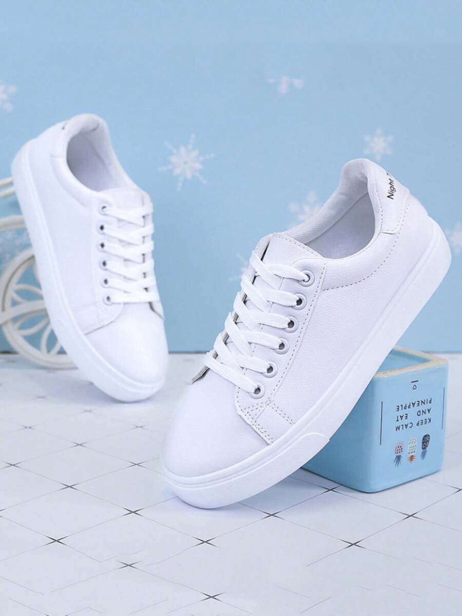1双青少年户外时尚平底白鞋 - 白色 - 查看 1