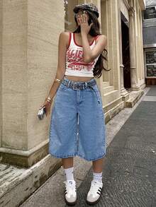 女士刺绣蝴蝶结后袋宽松七分牛仔裤 - 中等水洗藍 - 查看 4