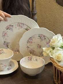 1 件法式复古花卉花瓣边缘浮雕白色陶瓷餐具、甜点、早餐、沙拉碗，带浮雕叶子