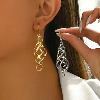 1 Pair Metal Spiral Triple Ring Pendant Earrings, Geometric Hollow Twisted Layered Hoop Earrings For Women