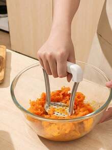 Prensa manual de patatas y ajo de plástico PP - Herramienta de cocina 3 en 1 para hacer puré de verduras, con agarre antideslizante y diseño fácil de limpiar, utensilio apto para alimentos - Blanco - Ver 9