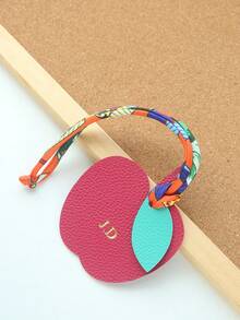 1 pieza Llavero personalizado con iniciales y forma de fruta con cuerda de satén colorida, monograma dorado personalizado de cereza como accesorio para bolsas, llavero personalizado y lindo en forma de manzana, melocotón, limón, mango, pera como accesorios para bolsos, regalo para mujer para boda o San Valentín - Multicolor - Ver 27