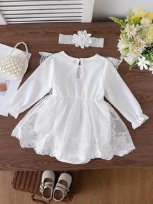 Spring & Autumn New Baby Girls' Outfit, Lace Bodysuit With Round Neck Long Sleeves, Bow & Ruffle Trim, Matching Lace Headband, Sweet & Elegant Style Suitable For Special Occasions Or Everyday Wear