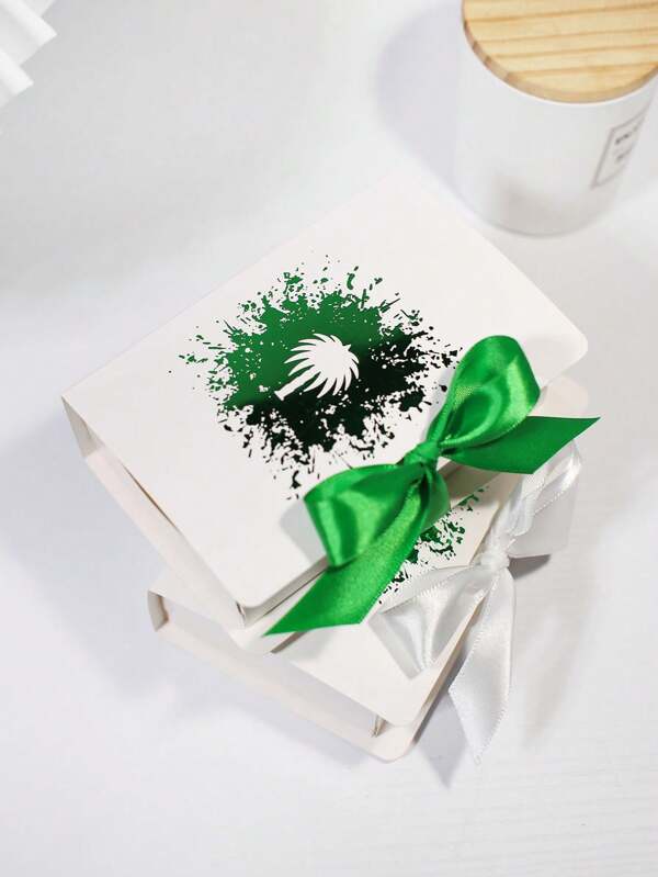 5 piezas Caja de regalo con forma de libro para el Día Nacional de Arabia Saudita con estampado de salpicaduras de palmera, caja de regalo de caramelos con cinta verde y blanca, suministros para fiestas del festival árabe, elegante caja de golosinas para invitados