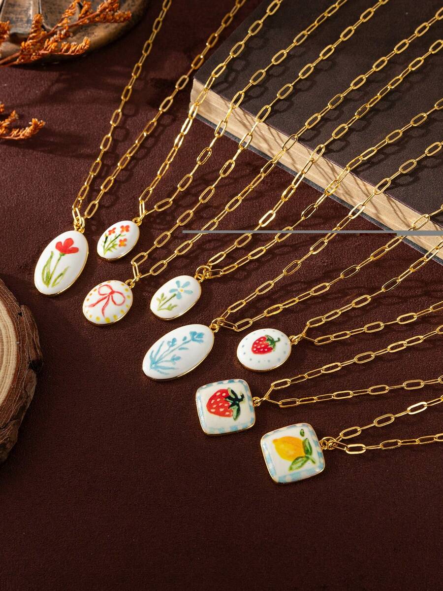 1 件时尚精致植物系列柠檬草莓蝴蝶结花朵吊坠项链，镀 18k 金，不易氧化，适合妻子和母亲佩戴，可轻松搭配女孩的日常服装装饰、海滩度假派对、音乐节。女士珠宝 - 彩色 - 查看 1