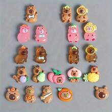 21 piezas Conjunto de joyería luminosa de dibujos animados de capibara de colores - 20 dijes de capibara mixtos + 1 maleta