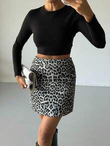 Women's Leopard Print Mini Skirt - High Waist Slim Fit Bodycon Skirt - Grey - View 4