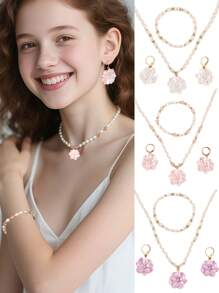 4 件套女孩花朵与人造珍珠串珠项链、手链、耳环首饰套装