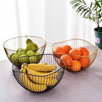 铁艺水果篮，防锈透气，可作零食碗或厨房收纳架，可盛放水果和包装零食，也适用于客厅或厨房。