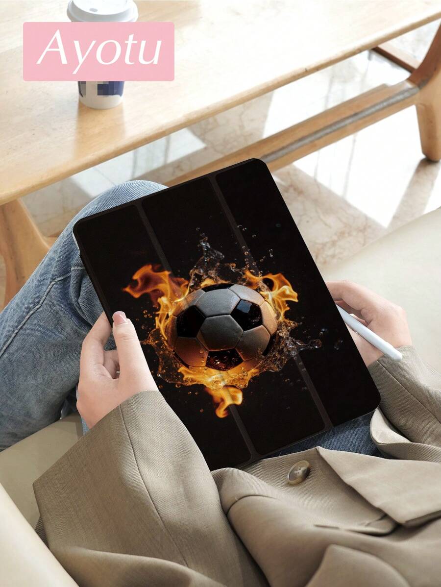 Ayotu 足球保护壳兼容 iPad 10.2 英寸 2021/2020 iPad 第 9/8 代，兼容三星 Galaxy Tab A8 10.5 英寸 2022，兼容华为 Matepad 10.4/Tab，带笔架，支持自动睡眠/唤醒盖，时尚保护壳