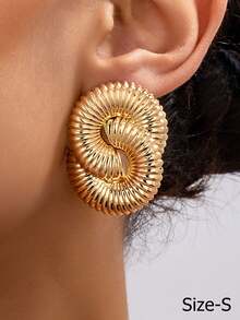 女士时尚耳环，夸张金属质感耳钉，适合日常佩戴和度假 - Stud - 查看 13