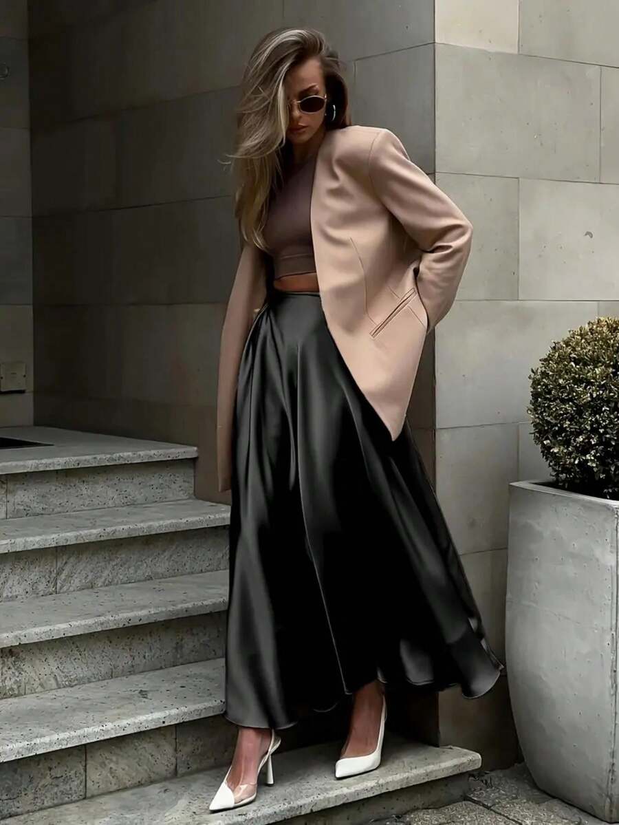 Elegant High-Waisted Satin Satin Skirt - Black - View 1