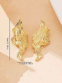 1 Pair Retro Textured Elongated Geometric Alloy Dangle Earrings, Suitable For Women