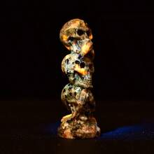 CUPIDCRYSTAL 3.14" Labradorite Crystal Skull Figurine - Perfect For Home Decor & Halloween Gifts, Natural Stone With Unique Veins And Cracks