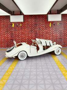 YCMODEL A Simulation Alloy Car Model Of A Classic Retro 500K Sedan, With A Body Made Of Zinc Alloy Material. Both Sides Of The Car Doors Can Be Opened, The Front Hood Can Be Opened, And The Trunk Door Can Also Be Opened. It Is A Children's Toy Car With Simulated Sound And Lighting Functions. The Car Model Is Rich In Details, Finely Crafted, And Of Good Quality. It Is Suitable For Collection And Can Be Given As A Birthday Gift To Children