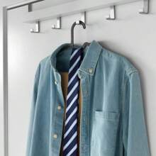 Pacote com 40/20/10 cabides finos de plástico preto, leves e resistentes, economizam espaço, adequados para pendurar camisetas e camisas, cabides finos, design antiqueda