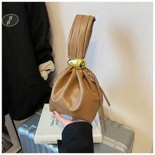 Women Shoulder Bags - 卡其色 - 查看 2