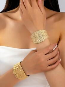 1pc Fashionable, Unique, Geometric Hammered Wavy Cuff Bracelet, Can Be Stacked Or Worn Individually, Bracelets For Women, Suitable For Daily Wear, Parties, Socializing, Gifting To Family And Friends
