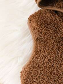 年轻女孩秋冬休闲棕色保暖衬里连帽背心