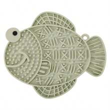 PETSIN 1pc Silicone Slow Feeder Mat, Fish/Frog Shaped, Anti-Gulping, Anti-Spill, With Suction Cup, Wall-Mountable Lick Mat For Cats & Dogs