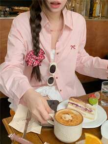 刺绣纽扣前襟春季新款韩版百搭蝴蝶结刺绣宽松休闲翻领长袖衬衫 - 粉色 - 查看 4