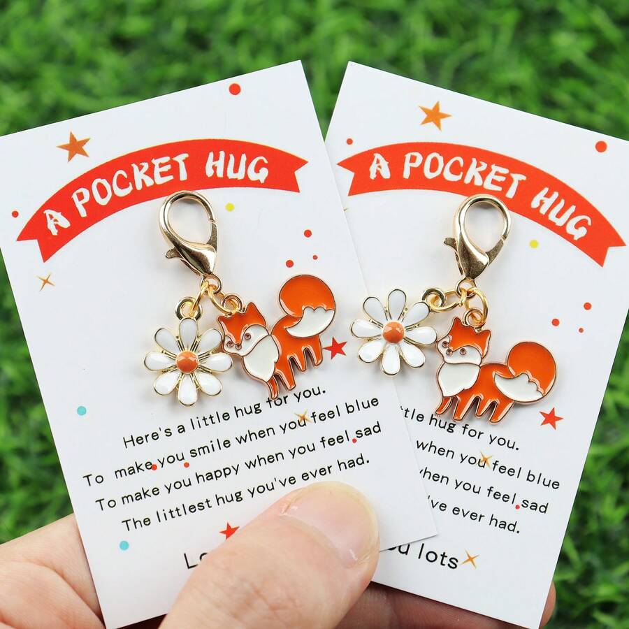 1pc/2pcs/5pcs Fox & Daisy Keychains With "A POCKET HUG" Comfort Card - Cute Animal Keychain, Ideal For Birthday, Wedding,Cheer-Up & Friendship S,Perfect For Friend,Family,Daily Bag Charms And Backpack Decoration,Suitable For Men And Women. Halloween Accessories Teachers Day Christmas Gift Ideas Bag Accessories Lanyards With Id Holder Car Accessories