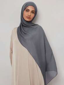 1条女士纯色简约长围巾，穆斯林头巾，希贾布围巾，轻盈透气夏季头巾，优雅时尚百搭头巾，白色围巾适合日常搭配，四季皆可用作防晒披肩。 - 彩色 - 查看 4