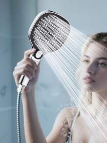 1 套方形和圆形淋浴喷头，3 套淋浴喷头，带软管和免钻孔支架