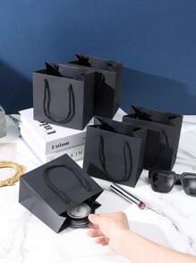 Bolsas de regalo negras 10 Piezas 9.5x6.7x3.9 Bolsas de papel Kraft resistentes con asas para boutique, bolsas de fiesta de boda, bolsas de comestibles, bolsas para mercancía minorista, bolsas de regalo medianas, bolsas de papel, boda, cumpleaños, fiesta, decoraciones de fiesta, novia, boda, despedida de soltera, bolsas de damas de honor, Halloween, Navidad