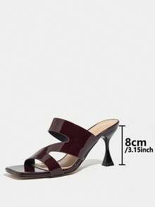 女士高跟鞋，时尚优雅，适合派对、户外活动和正式场合。采用闪亮的Z字形设计，柔软的镜面材质，舒适的宽鞋面，以及便捷的套穿式设计。适合休闲、居家、户外、旅行和正式场合穿着。咖啡棕色，春夏百搭单品。 - 咖啡棕 - 查看 5