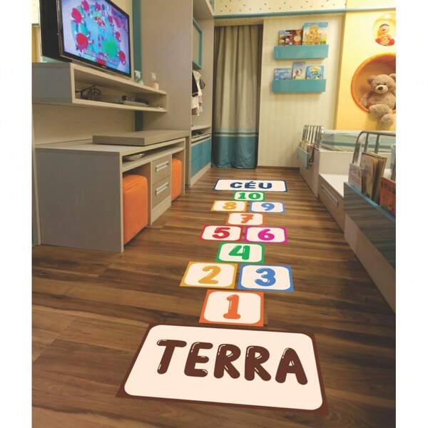 Amarelinha Infantil em Adesivo Colorido e Impermeável | Montagem Livre e Divertida | Papel de Parede ou Chão para Quartos, Creches, Salas de Aula, Espaços Kids e Igrejas | Impressão em Máquina 4D com Alta Durabilidade