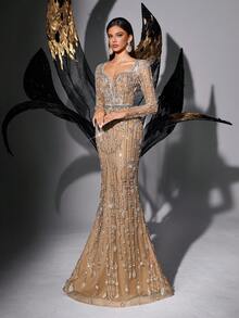 Glamorous Sequin Embellished Deep V-Neck Long Sleeve Formal Dress - Champagne - View 5