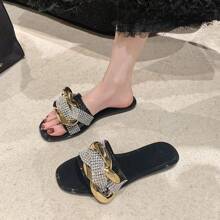 Women Flip-Flops - Versión mejorada en blanco - Ver 4