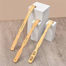 1个竹制止痒按摩器，适用于老年人，可用于腰部及周围皮肤按摩，缓解瘙痒。竹制品可能存在裂纹和瑕疵，介意者请勿购买。 - 精品款 - 查看 2