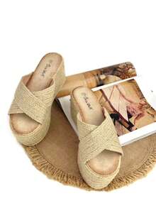 Women's Platform Sneakers With Jute Soles, Perfect For Walking Elegantly On Sunny Days, And With A Design That Combines The Natural And The Modern. - 卡其色 - 查看 4